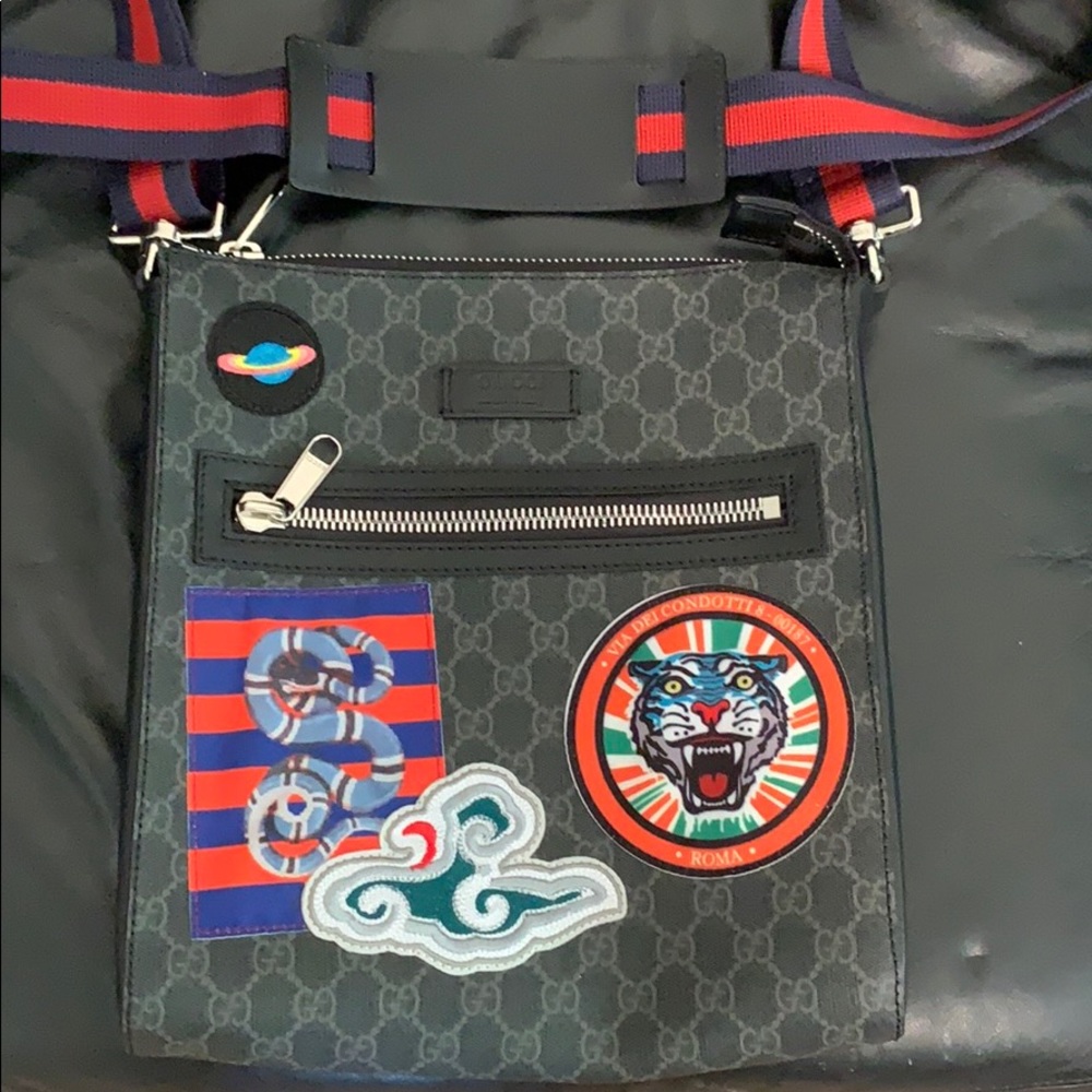 Gucci Night Courier Messenger GG Supreme Black